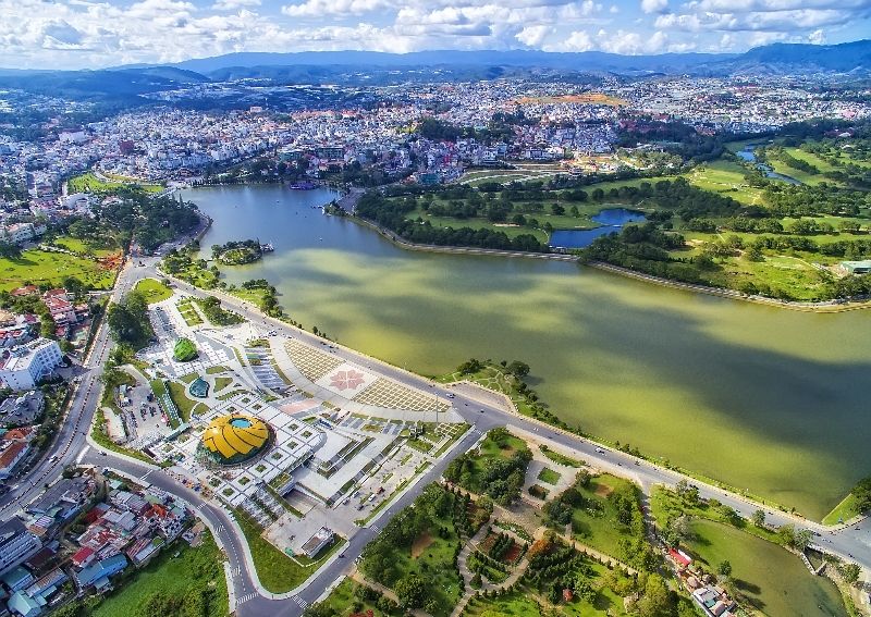 GHÉ THĂM ĐÀ LẠT-THÀNH PHỐ NGÀN HOA